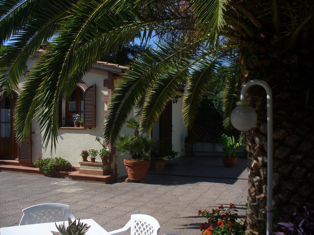 Villetta In Maremma La Pescaia Exterior foto